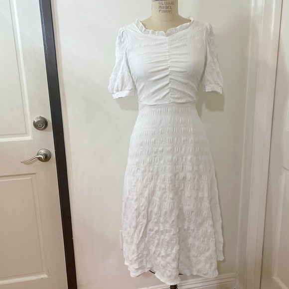 Romantic back Zipper Cream Midi Puff Sleeves Summer Dress - Picture 1 of 7